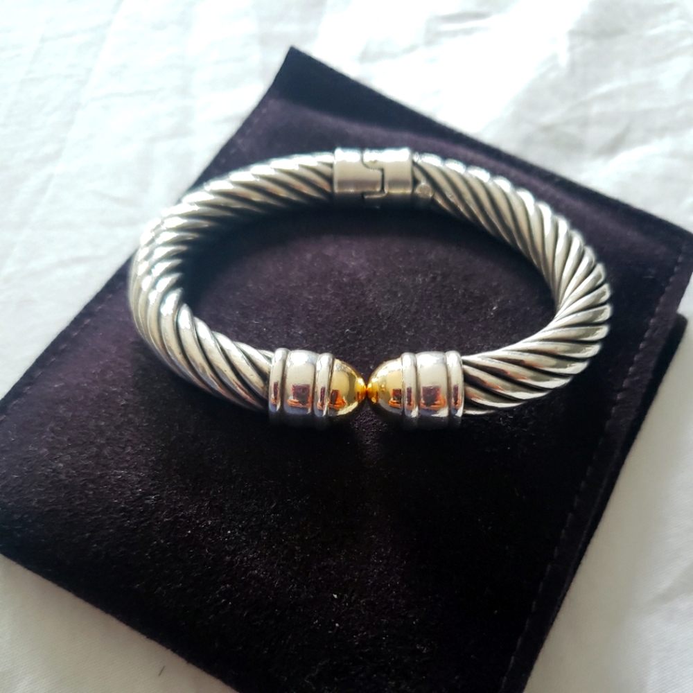 David yurman type twisted cable bangle bracelet.